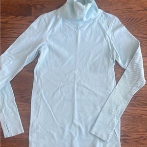 NWOT Athleta Long sleeve M